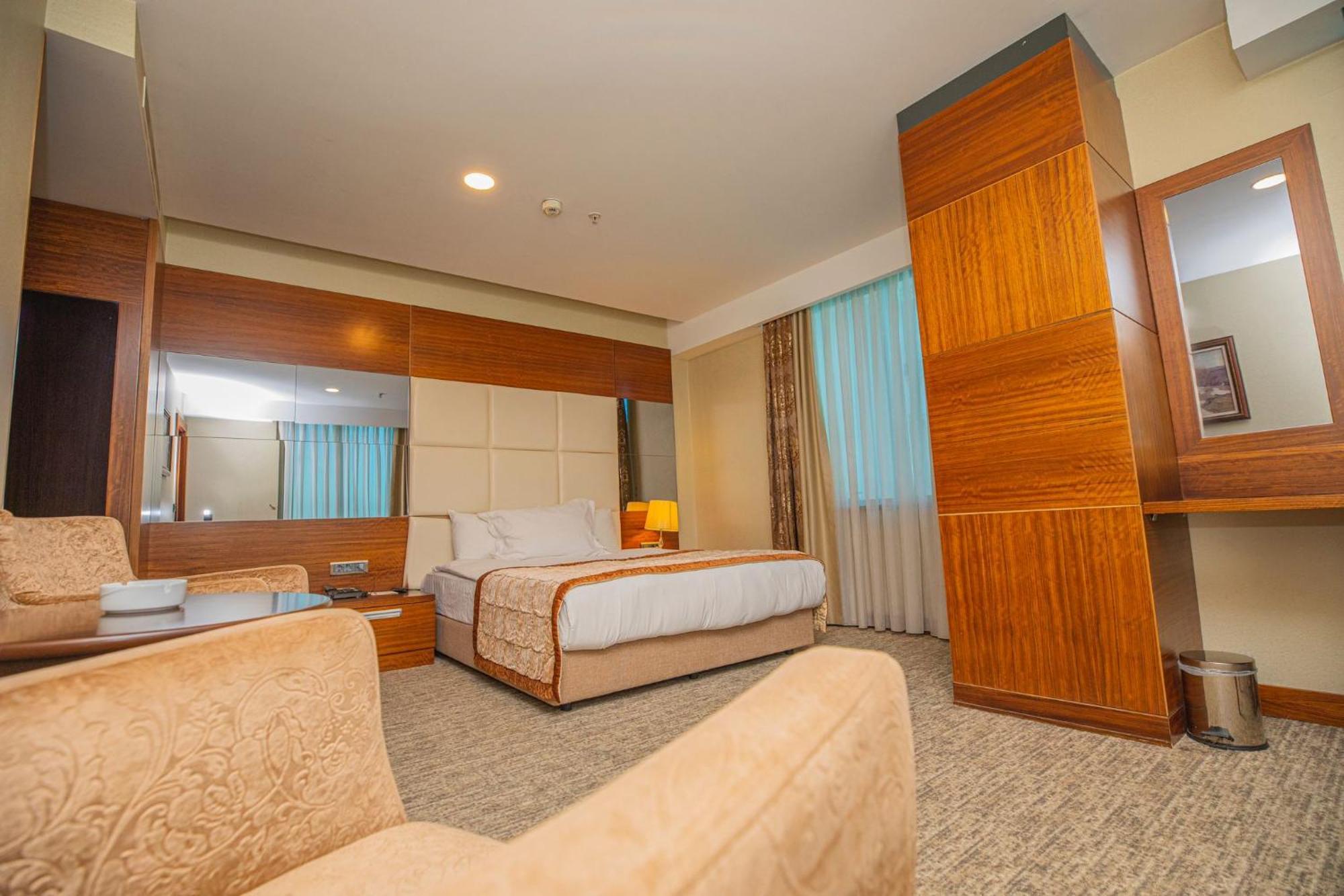 Akman Premium Hotel Ankara Exteriör bild